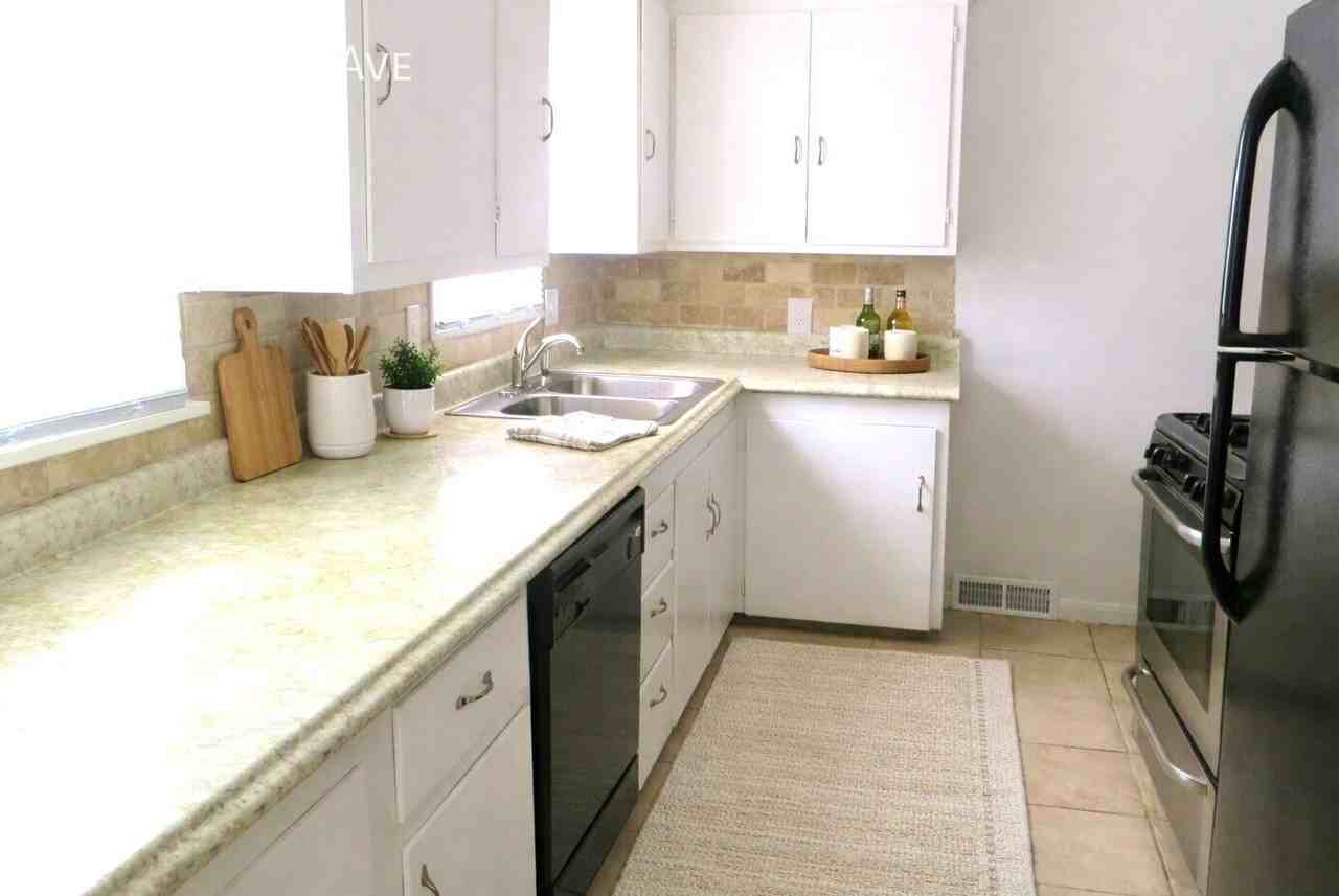 615 Caulder Ave - Photo 3 of 16