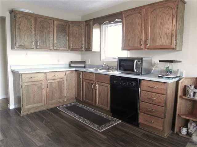 1702 45 St Se - Photo 5 of 11