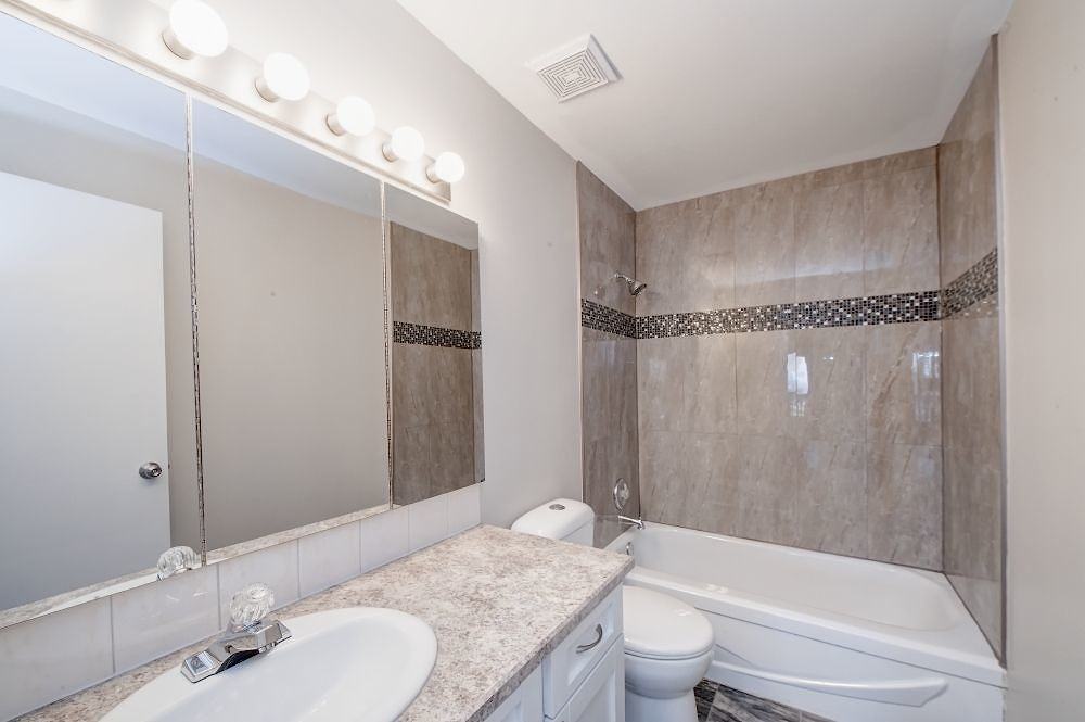 3010 A-3010 Erlton St Sw - Photo 7 of 11