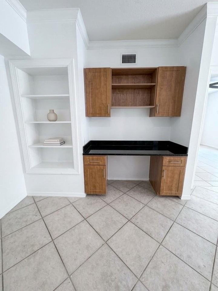 6458 Emerald Dunes Dr #208 - Photo 3 of 18