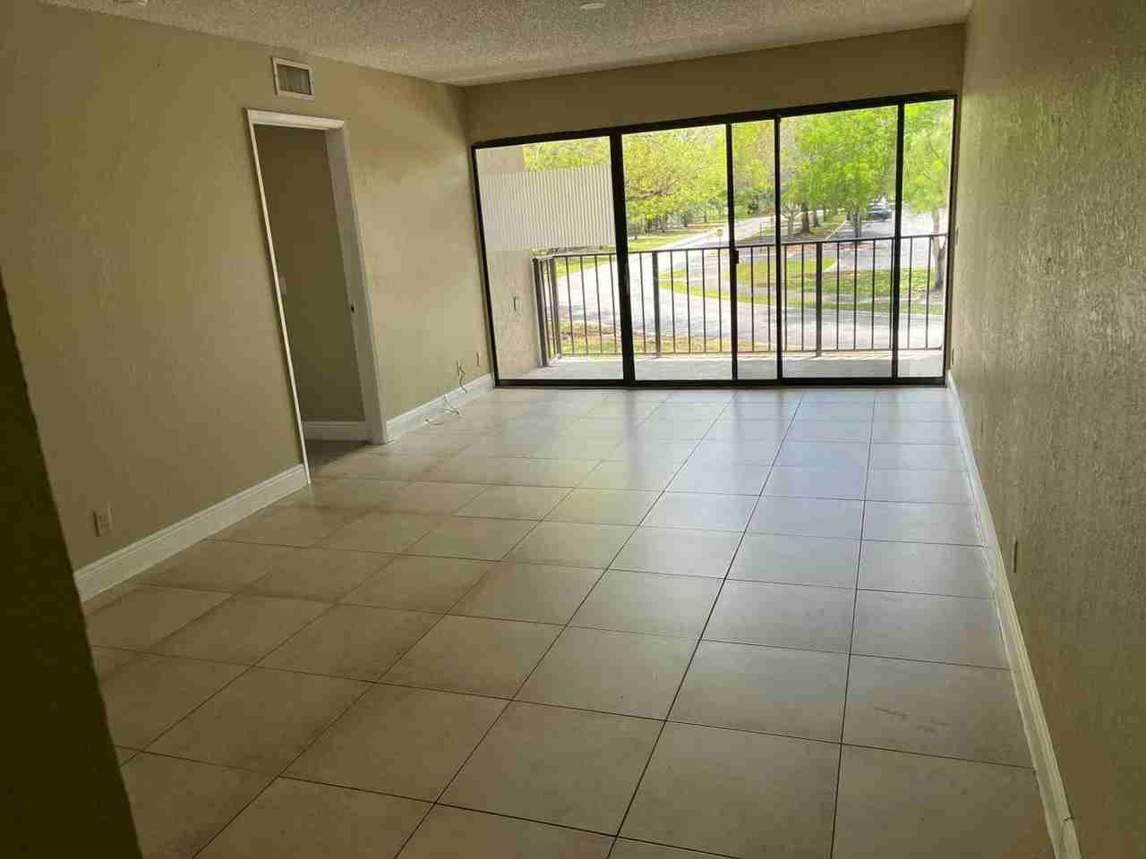 1600 Balfour Point Dr #F - Photo 5 of 10