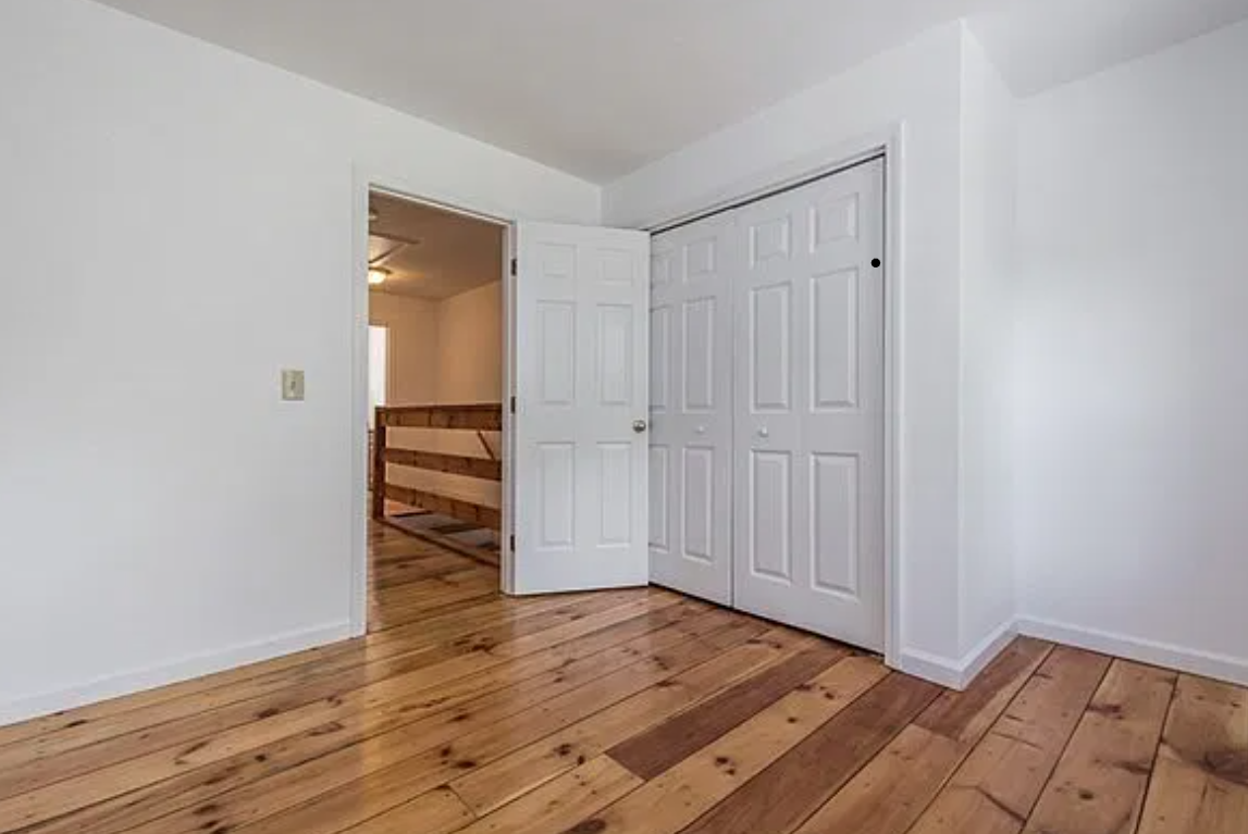 9 Pine Tree Ln #9 - Photo 2 of 17