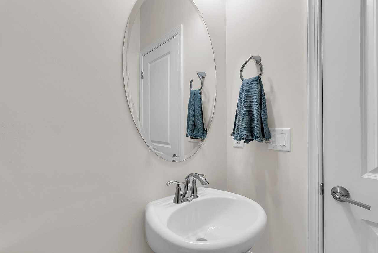 36 Atlantic Aly #36 - Photo 7 of 25