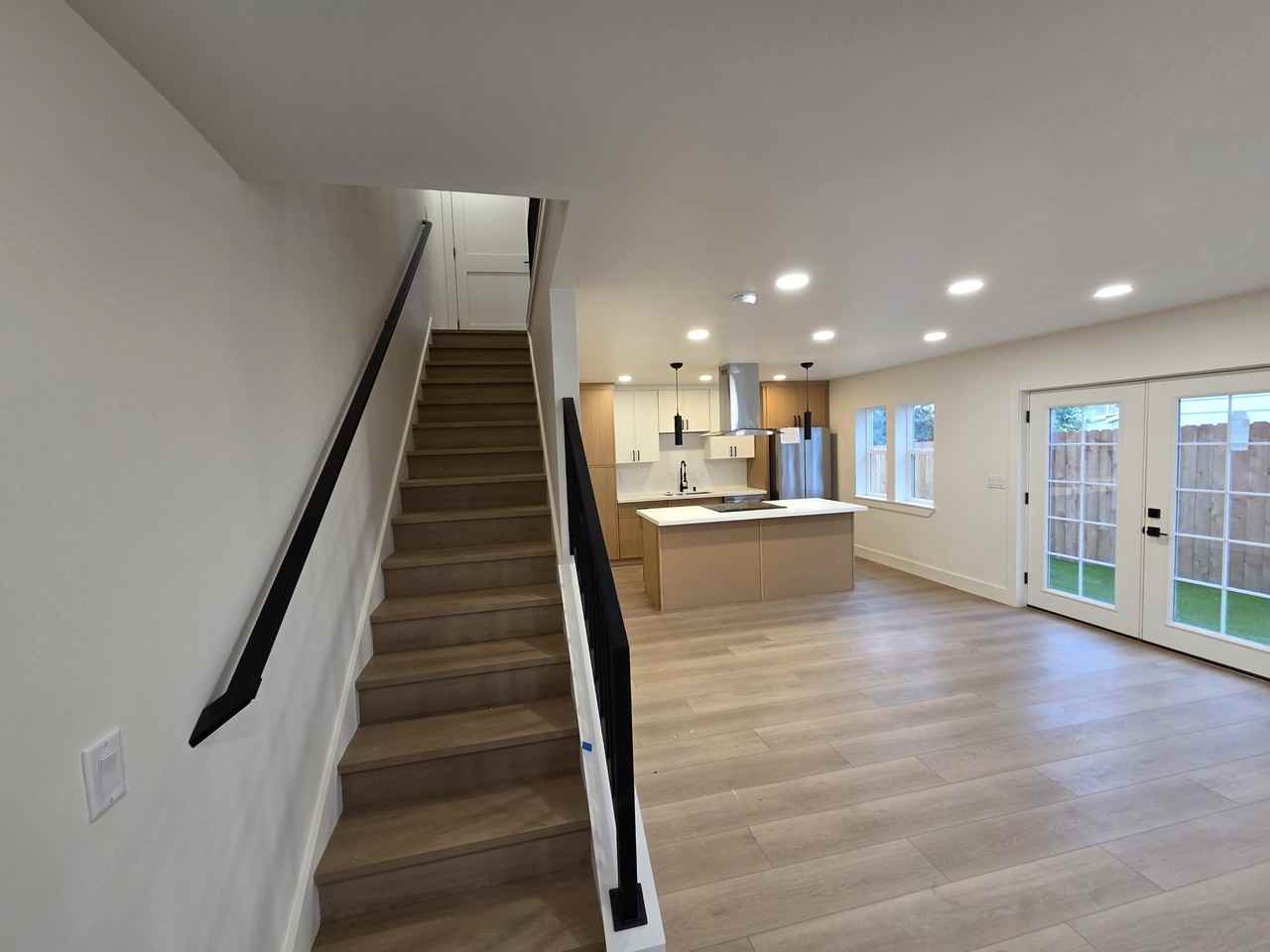 8011 Beverly Blvd #NA - Photo 3 of 16