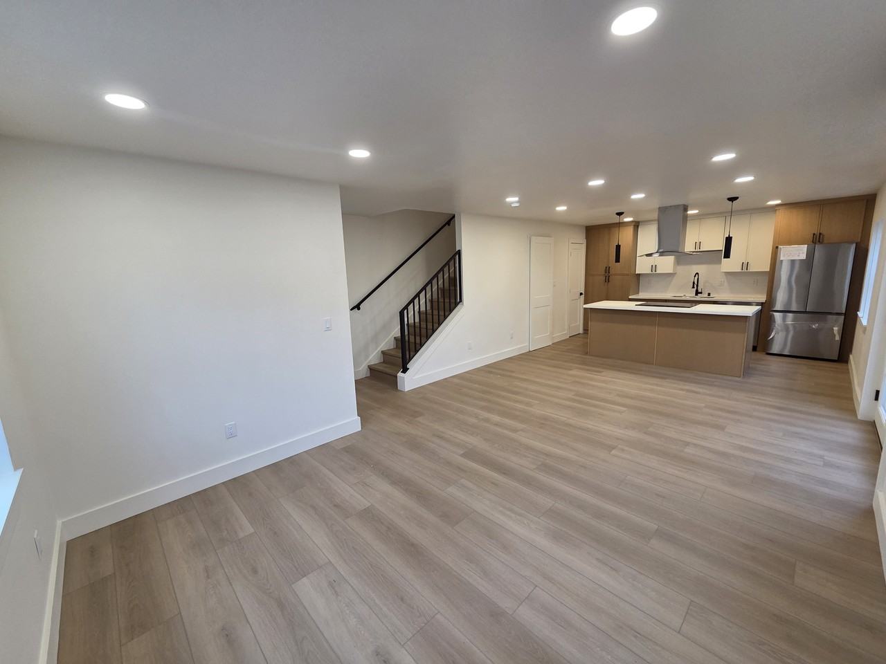 8011 Beverly Blvd #NA - Photo 4 of 16