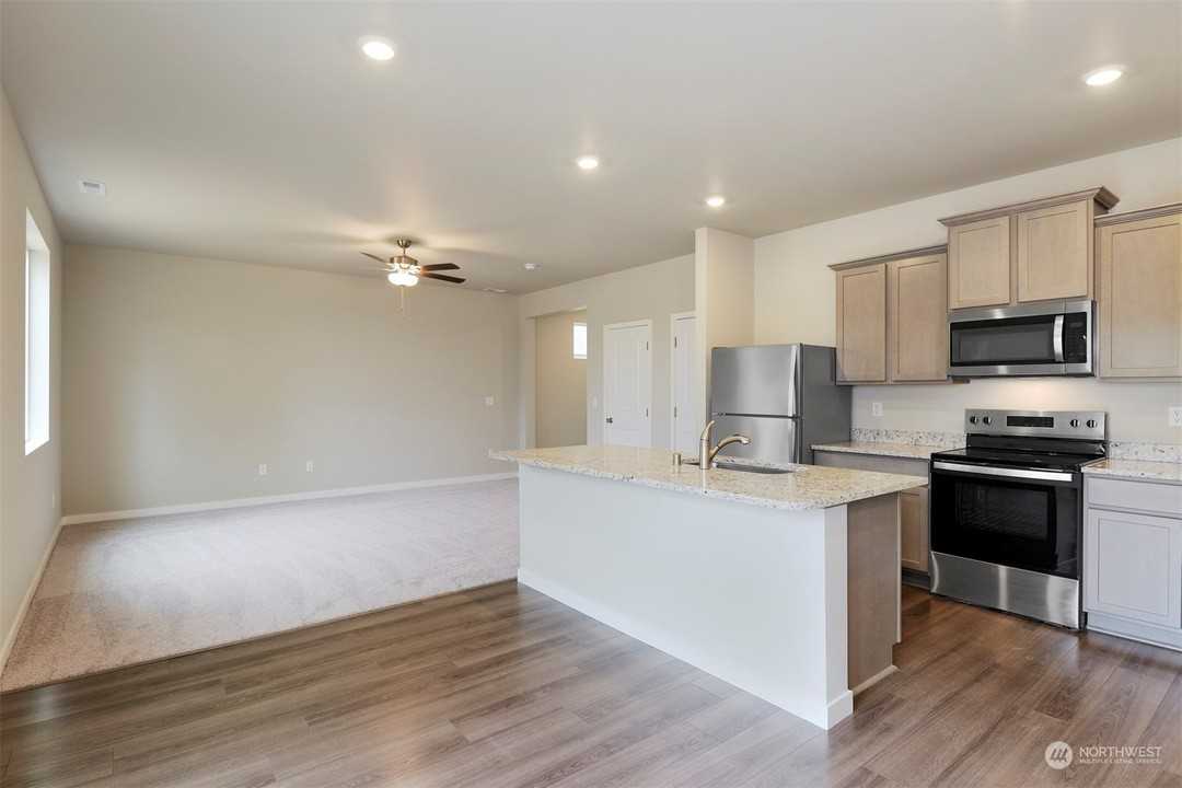 1302 87th St E #NA - Photo 3 of 19