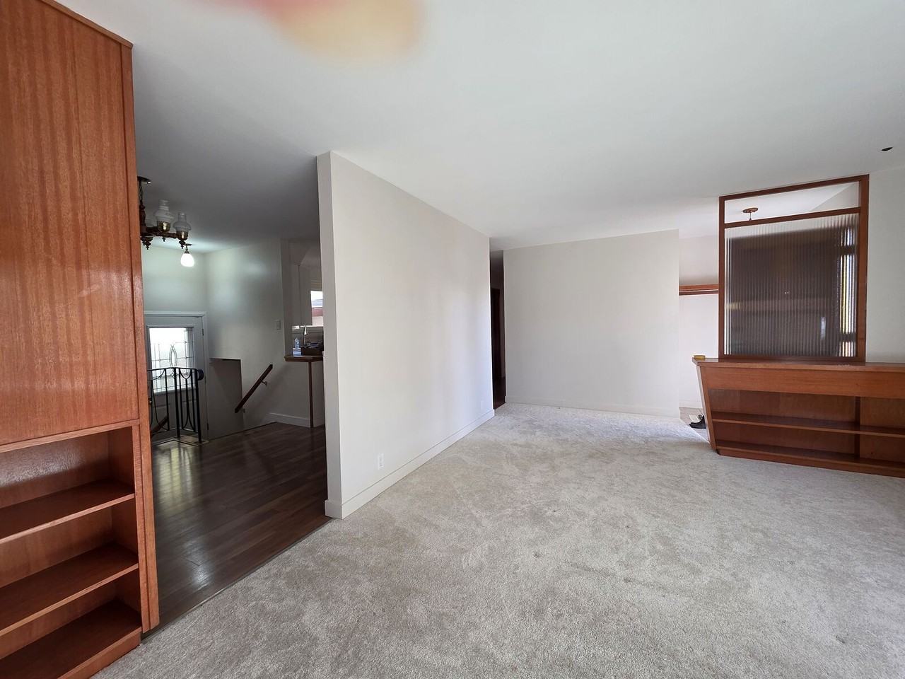 51 Sheridan Dr - Photo 4 of 49
