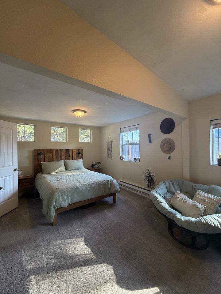 3610 E B St #NA - Photo 7 of 16