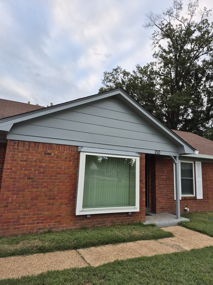 210 Neely Cv #NA - Photo 2 of 21