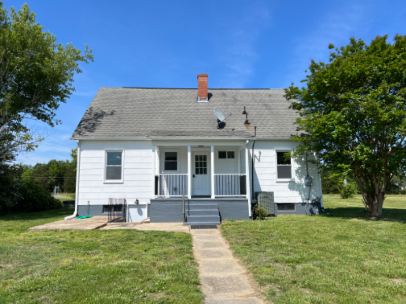1461 Warrenton Rd - Photo 3 of 14
