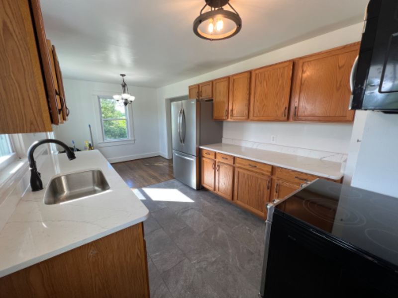 1461 Warrenton Rd - Photo 6 of 14
