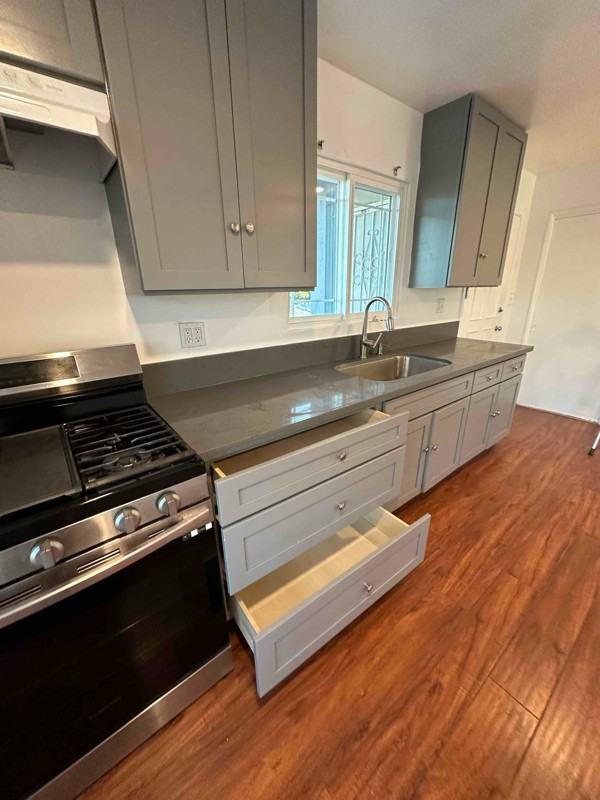 10517 Burin Ave #10517 - Photo 7 of 16