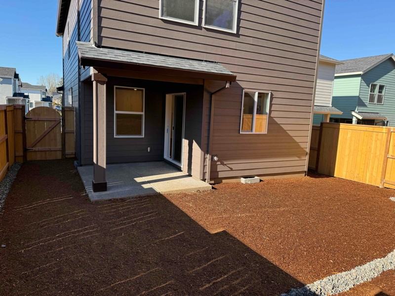 11905 Ne 60th Ave - Photo 3 of 19