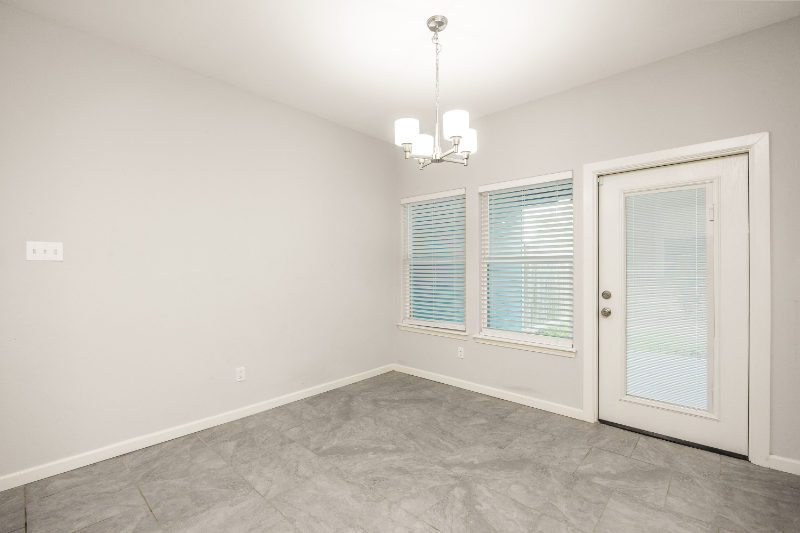 6318 Williams Dr #B - Photo 4 of 20