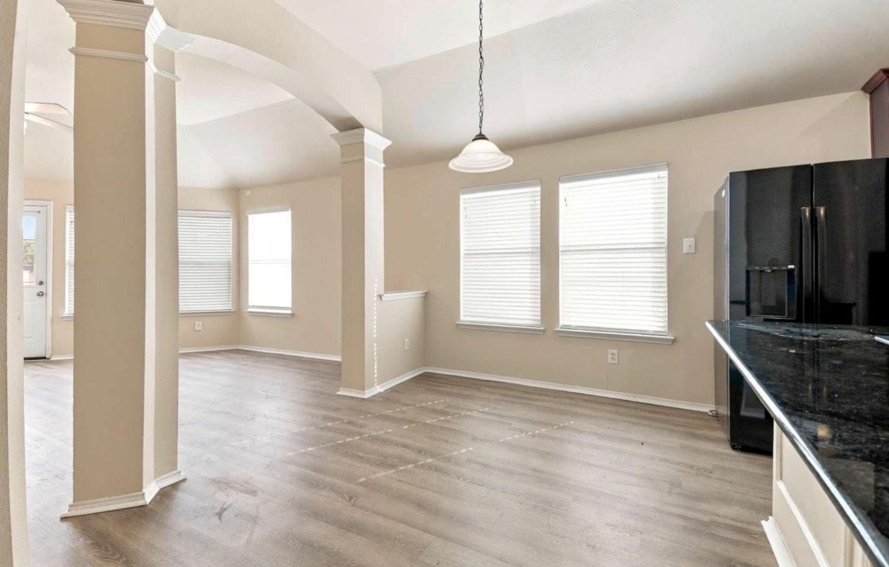 5001 Blackwood Dr - Photo 4 of 5