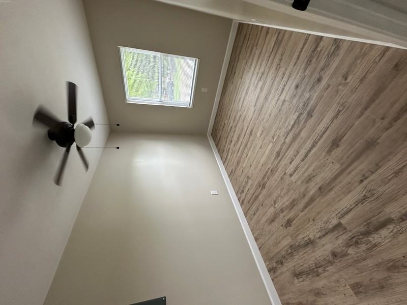 1218 Gregg St #1216 - Photo 7 of 8