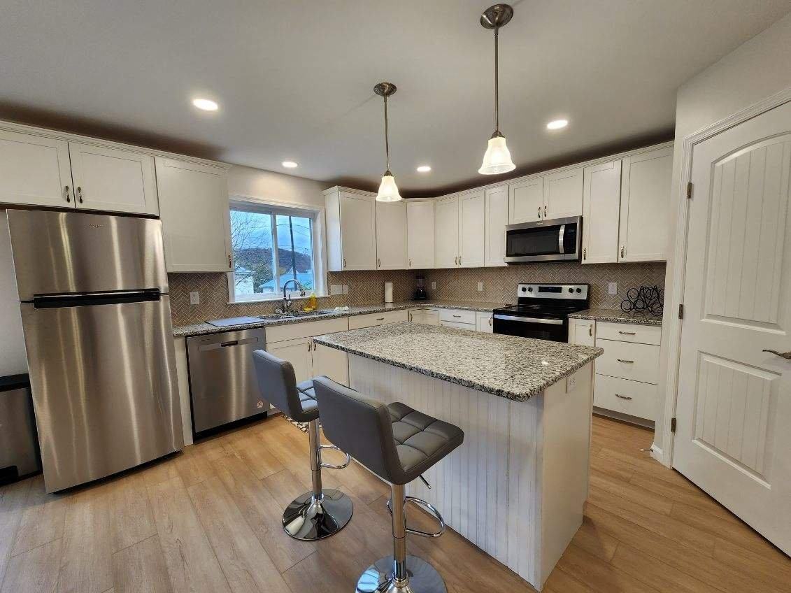 667 Wheatley Ave - Photo 3 of 19