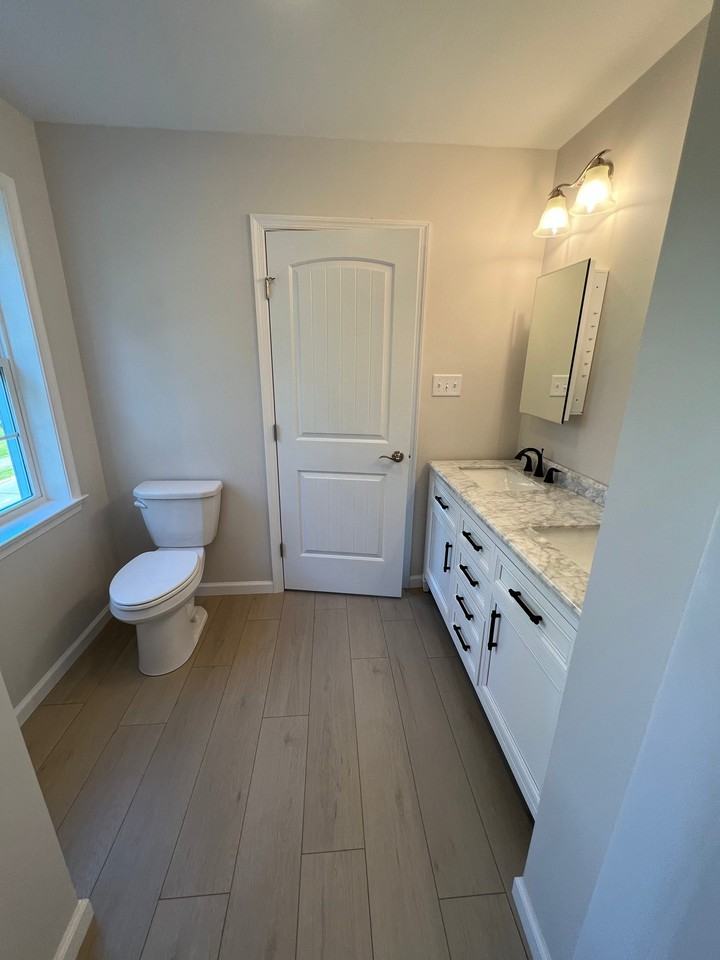 667 Wheatley Ave - Photo 7 of 19