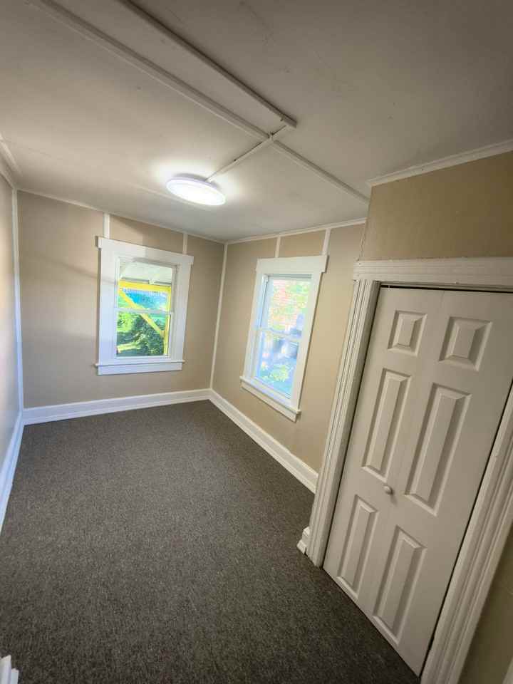 321 Fisher Ave #2 - Photo 4 of 9