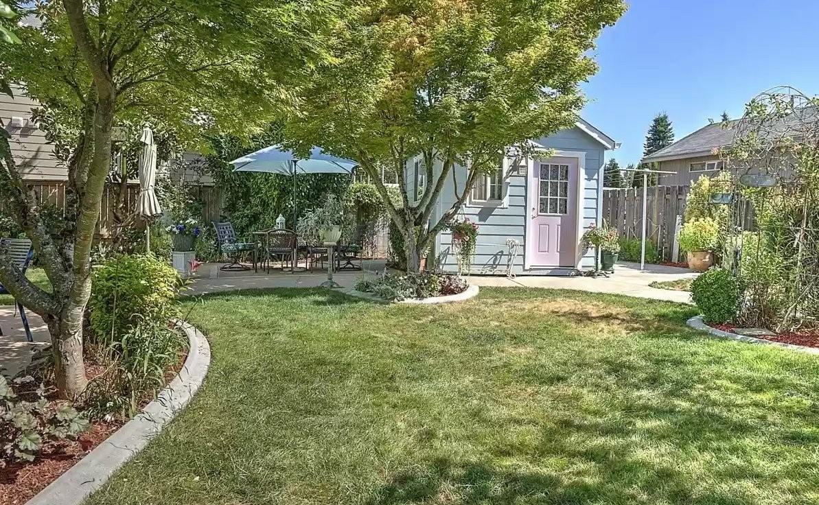 10413 Ne 86th Ave - Photo 5 of 10