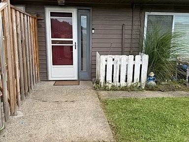 30 Sherwood Acres Rd #B - Photo 3 of 10