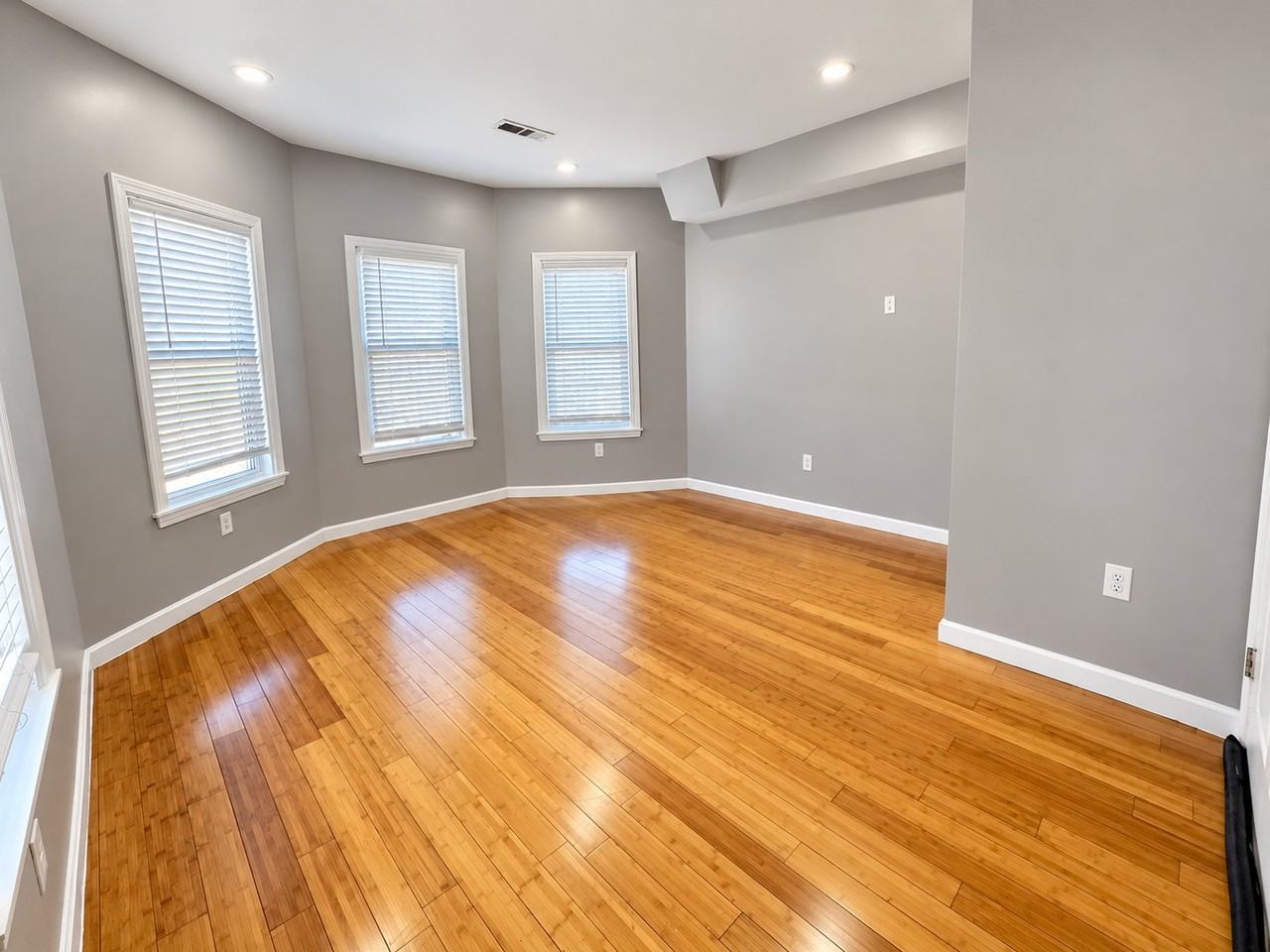 42 Perry Ave #2 - Photo 2 of 8