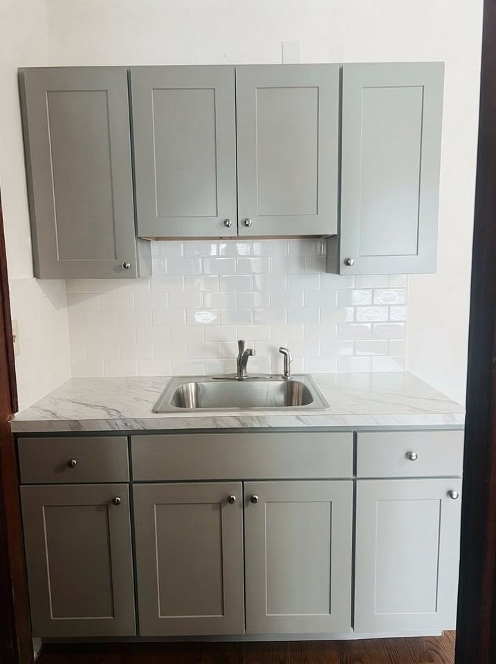 50 Stonington St #1 - Photo 4 of 12