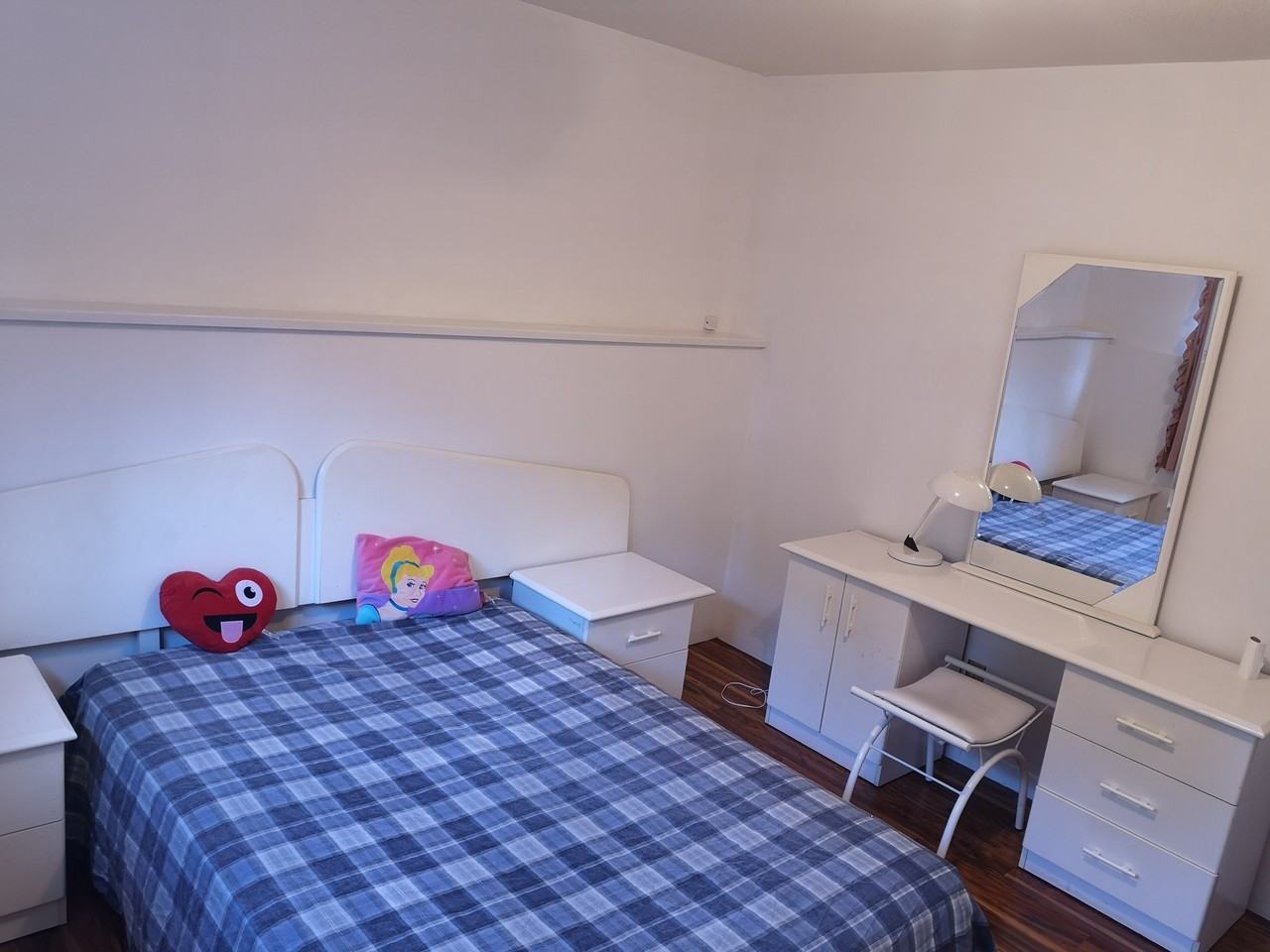 7200 Hastings Street - Photo 2 of 8