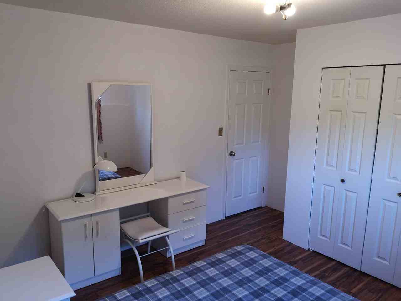7200 Hastings Street - Photo 4 of 8