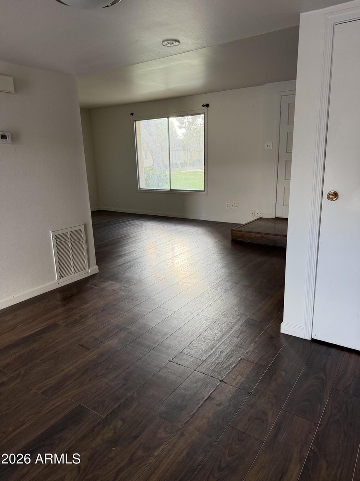 3320 S Juniper St - Photo 5 of 7
