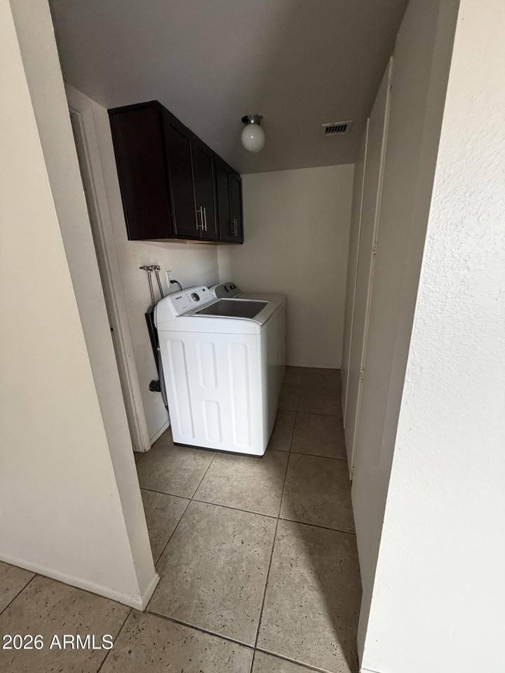 3320 S Juniper St - Photo 7 of 7