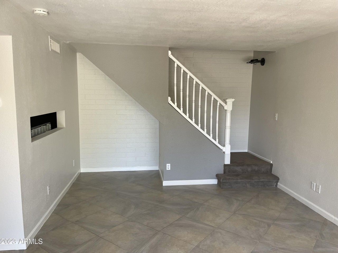 7909 E Keim Dr - Photo 7 of 15