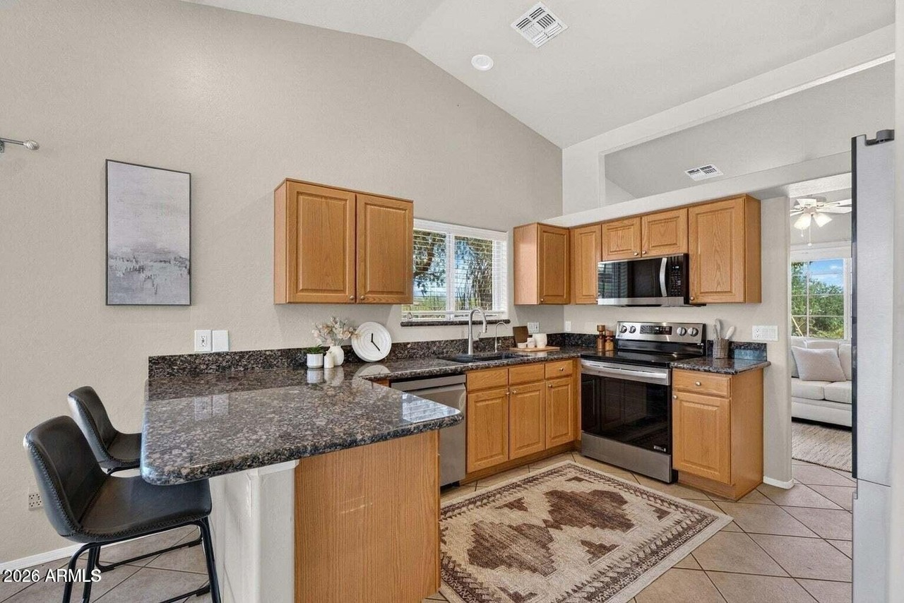 9421 E Sleepy Hollow Trl - Photo 3 of 14