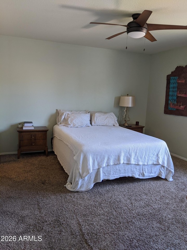 1070 E Appaloosa Rd - Photo 6 of 7