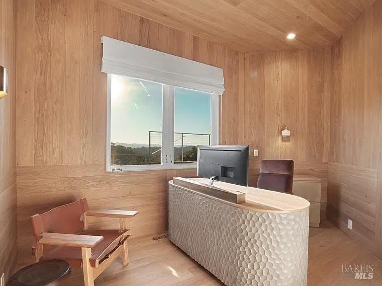 5905 Shiloh Ridge Road - Photo 5 of 20