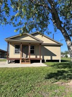 featured image of 3246 Meadow Ln #C