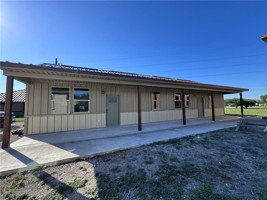 featured image of 3246 Meadow Ln #E