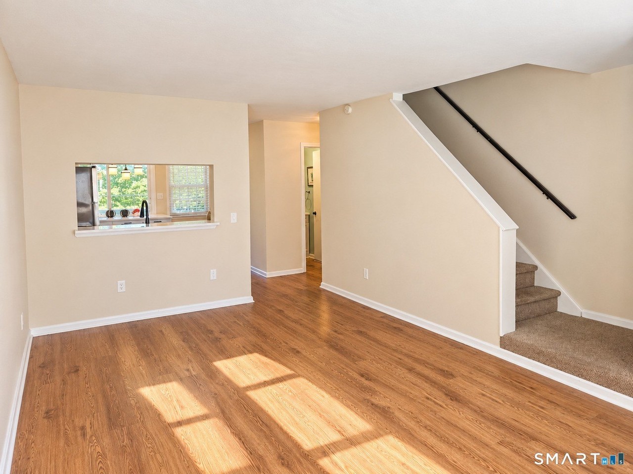 172 Stonybrook Rd - Photo 5 of 23