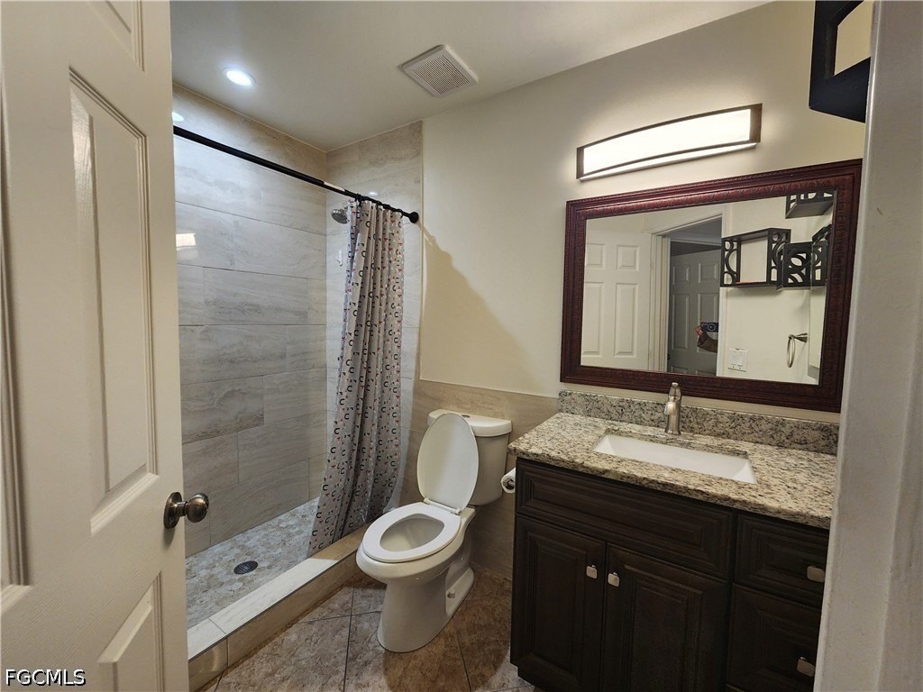 17165 Johnston Dr - Photo 4 of 11