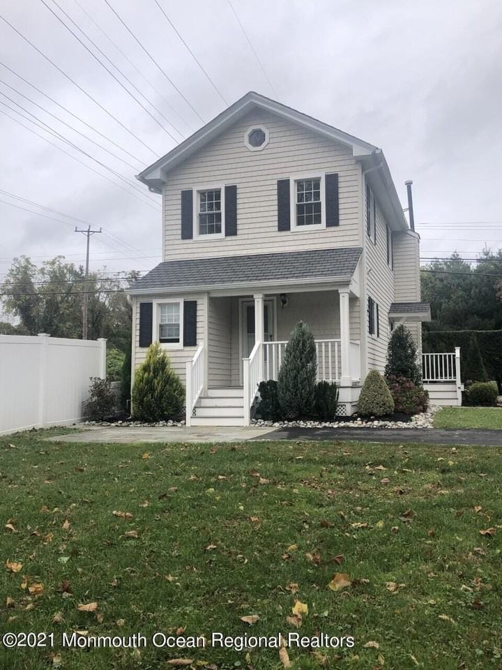 497 Sycamore Ave - Photo 3 of 25