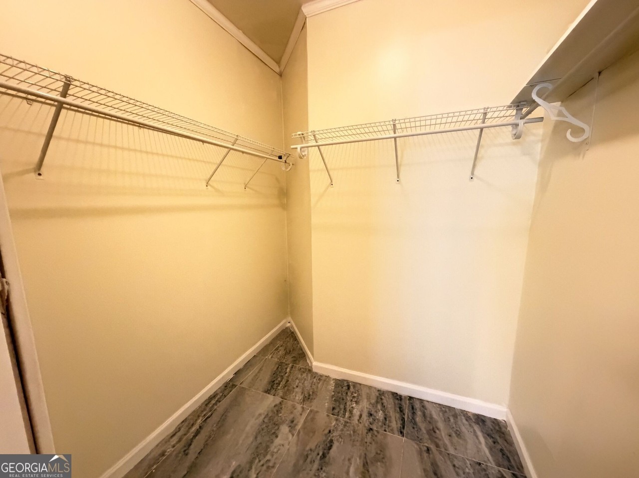 107 Paxton Ln - Photo 7 of 17