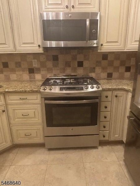 39 Washington Ct - Photo 6 of 18