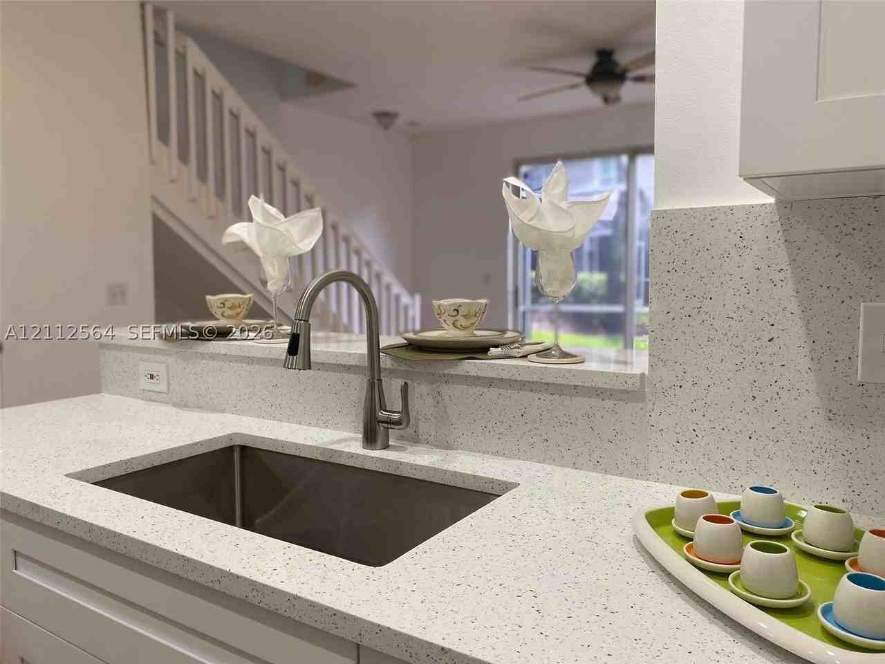 1809 Salerno Cir - Photo 4 of 36