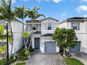 4445 Nw 48th Ter - Photo 1 of 1