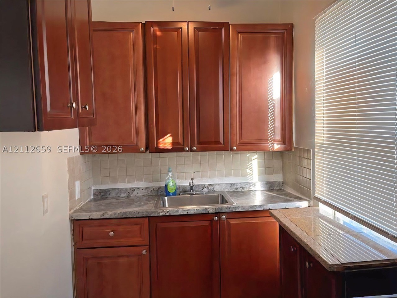 412 N Dixie Hwy - Photo 4 of 11
