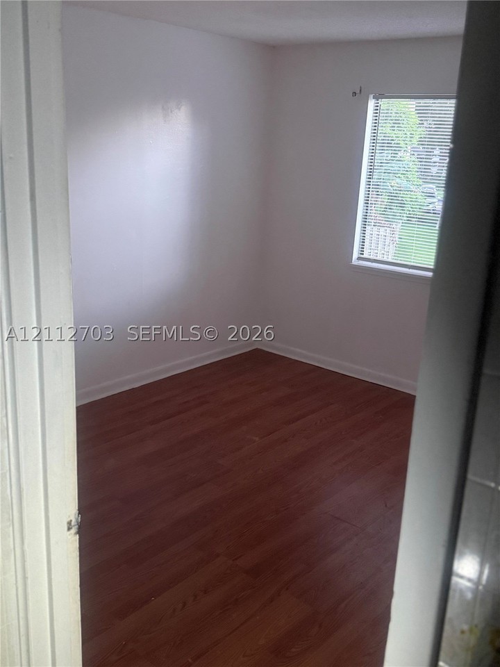 11174 Nw 36th St - Photo 3 of 11