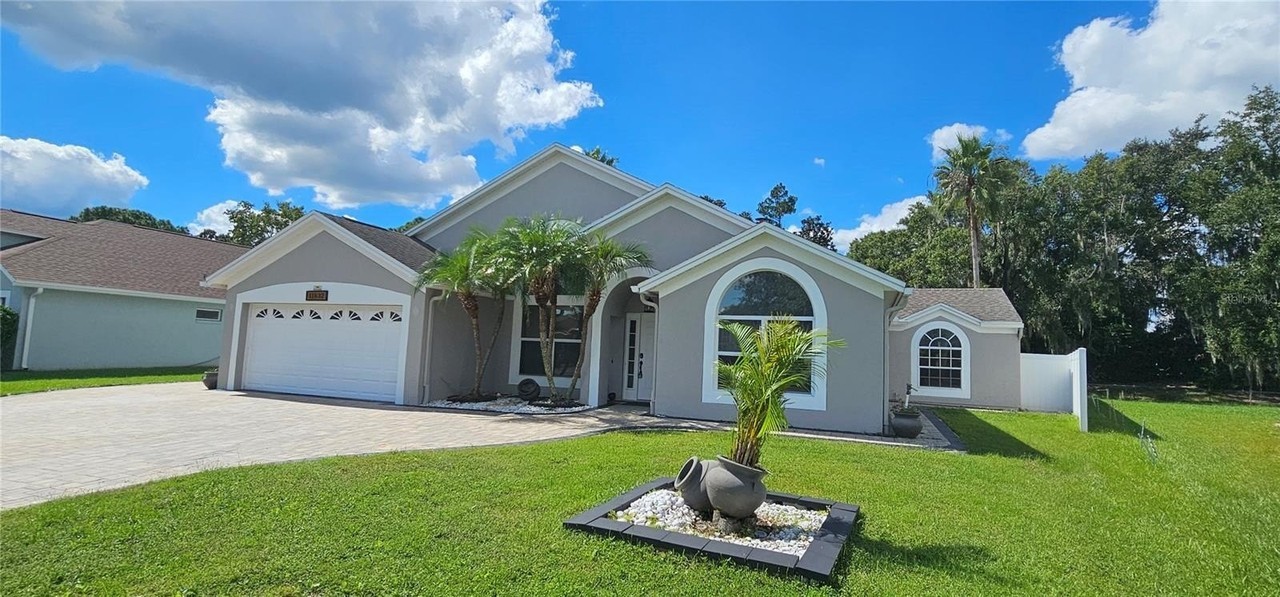 11832 Daneswood Ct - Photo 5 of 50
