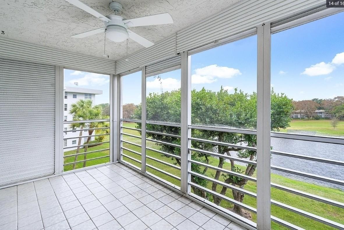 4020 W Palm Aire Dr #402 - Photo 3 of 6