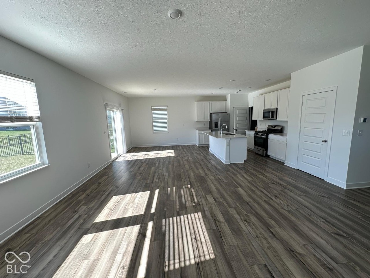 11503 Hartwell St - Photo 7 of 20
