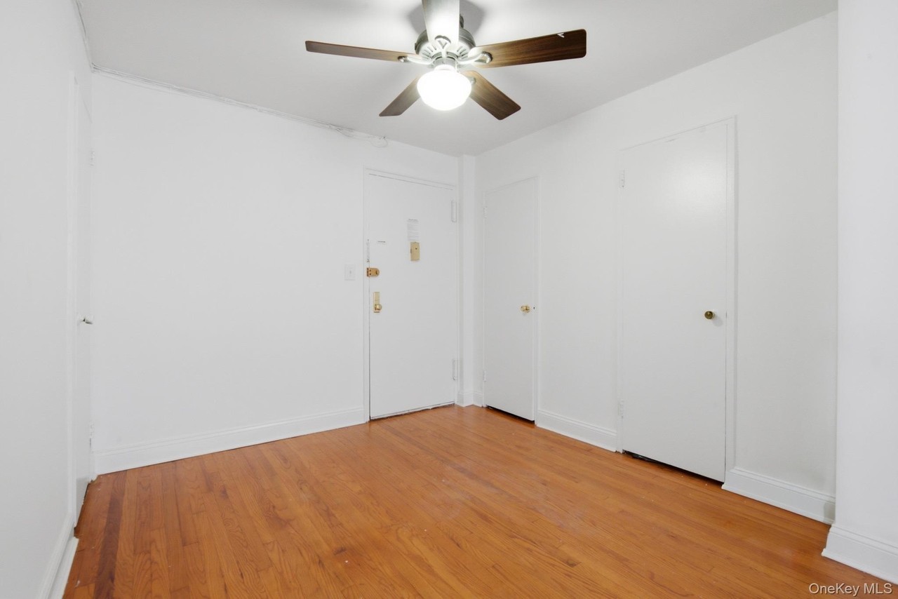 9410 59th Ave #2D - Photo 5 of 38